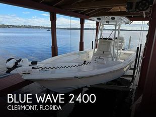2022 Blue Wave Pure Bay 2400