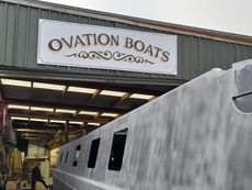 60' reverse layout narrowboat