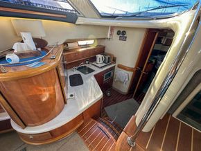 2001 Sealine F43 33