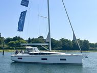 2020 Bavaria C42