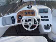 Sealine F37 2001