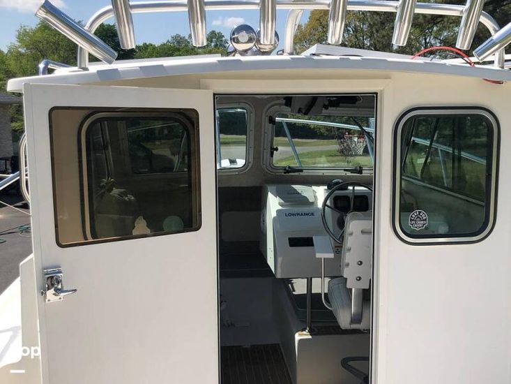 2014 Parker 2120 sport cabin