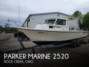 1998 Parker Marine 2520