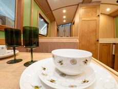 55x10 CUSTOM BUILD - BESPOKE BOAT CO