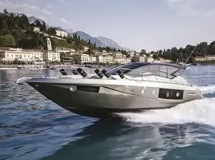 2025 Cranchi 44HT