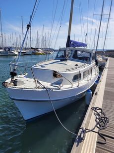 MOTOR SAILER