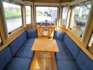 Olinda - 60' Bespoke Hybrid Narrowboat - Unique