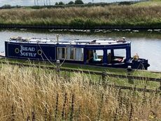 Narrow boat inspection launch