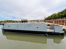 40' Cruiser Stern Narrowboat