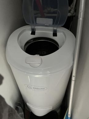 Gratify spinner dries clothes up to 70%