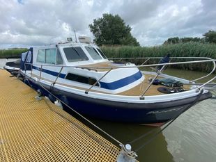 1986 Aquastar Ocean Ranger 33