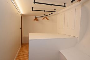 Walk in closet