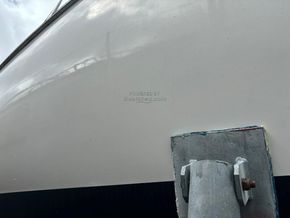 GibSea 96 Master  - Hull Close Up