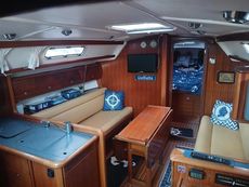 2002 Bavaria 36