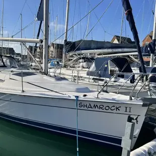 2005 Hunter Legend 33
