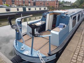 Narrowboat design for private clients