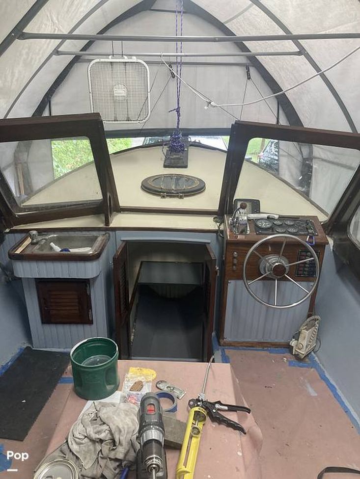 1956 Bimini 22 bass