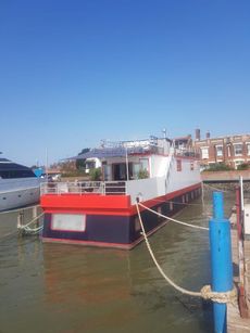 2018 Custom Built Houseboat