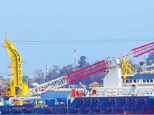 MARINE CONSTRUCTION CRANE VESSEL FITTED W/ 60 t CRANE