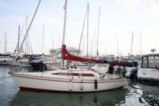 1980 Jeanneau Rush 31 Regatta