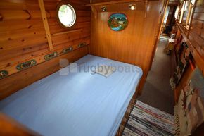 Bedroom forward