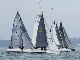Laser 28 Yacht