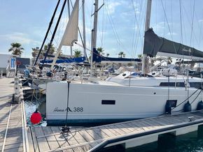 Hanse 388  - Bow
