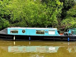 Denise Mary-36ft 1974 Swanline 2 berth cruiser stern narrowboat.