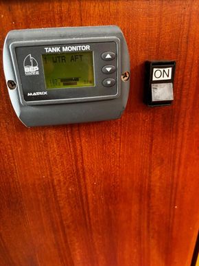 Tank monitor