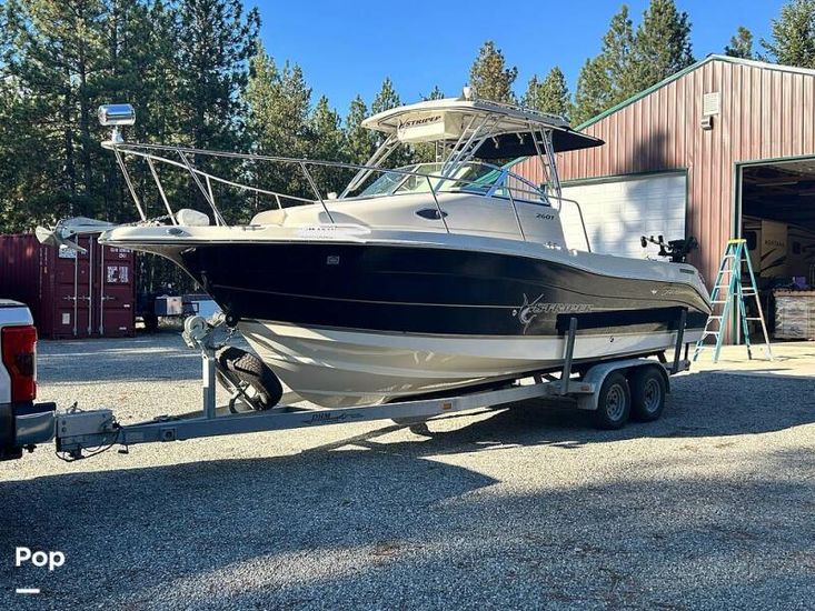 2005 Seaswirl 2601 striper