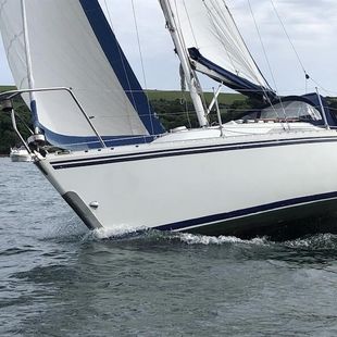 MGC 27 Lifting Keel Cruiser-Racer &ndash; Well Maintained & Ready to Sail