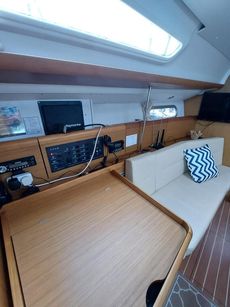 JEANNEAU SUN ODYSSEY 36i  gorgeous,low engine hours &pound;75000