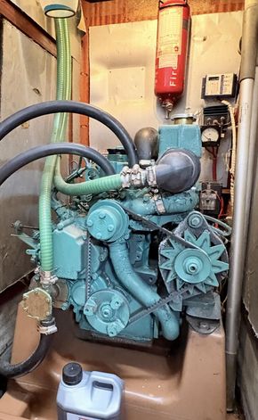 Volvo Penta MD2030d Engine