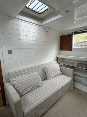 Guest Cabin/Bedroom I