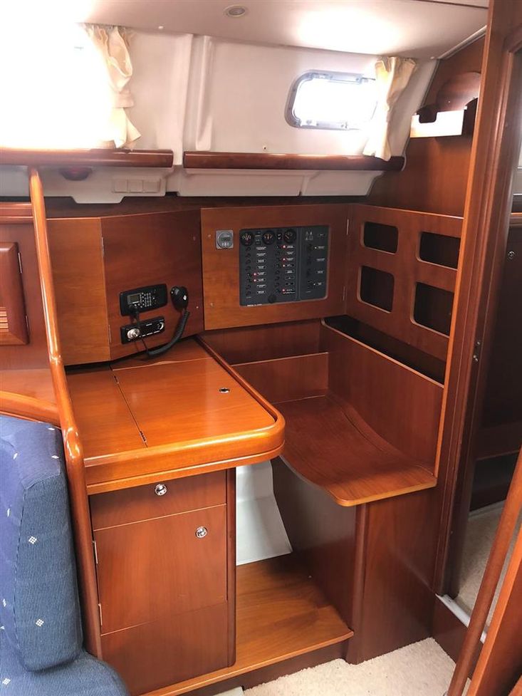 2005 Beneteau Oceanis 423