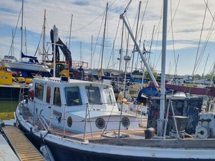 Tobermory Rnli motor yacht