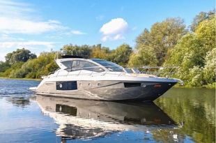 Cranchi M44 HT