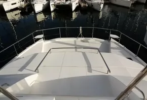 2017 Leopard 43 Powercat deck view at marina.