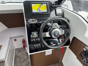 Merry Fisher 695