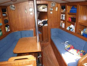 Saloon ( table drops for berth)