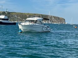 2020 Beneteau Antares 8