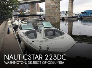 2025 NauticStar 223DC