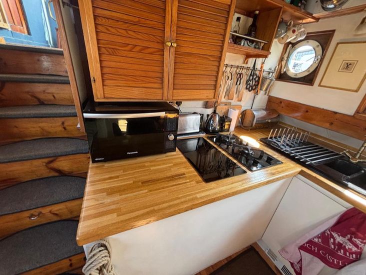 1931 Dutch Luxemotor 23m Liveaboard arge