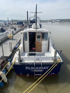 Channel Island 32