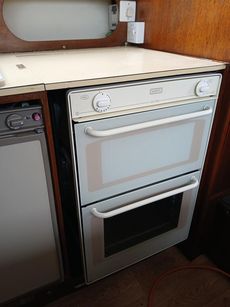 1975 Seamaster 813