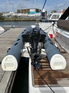 2019 Brig F330