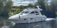 Sealine F33