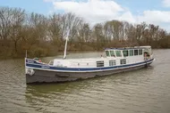 1911 Luxe Motor Dutch Barge