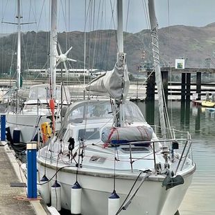 Colvic Countess 33 - Full refit