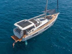 2025 Jeanneau 60 Yacht